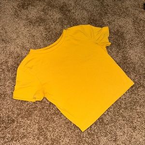 cropped yellow tee